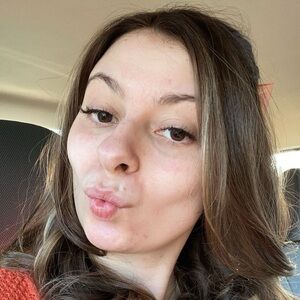 Meet your Posher, Gillian